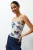 TRENDYOLMİLLA Dames Blauw Bloemen Mouwloos Getailleerd Blouses