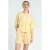 Spooq the label regular waist sweatshort geel
