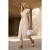 TRENDYOLMİLLA Dames Beige Effen Midi Mouwloos Casual Blousejurk Jurken