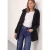 Korte jas met gebreide details