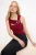TRENDYOLMİLLA Dames Bordeaux Effen Mouwloos Getailleerd Blouses