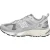 New Balance – 878
