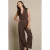 LOLALIZA gestreepte jumpsuit met ceintuur – bruin