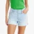 Dames Levi’s 501 Rolled Denim Shorts in Lichtblauw