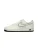 Nike Sportswear Sneakers laag ‘AIR FORCE 1 ’07’  lichtbeige / zwart