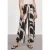 Street One Dames Broek met High Waist en Wide Leg pijpen in een Loose Fit pasvorm in Bruin