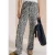 Straight Leg broek met zebraprint