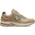 New Balance 2002R Sneakers Heren – Beige –