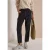Mid Waist Slim Leg Hose in casual pasvorm
