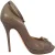Jimmy Choo pumps met open neus en enkelbandje, met textuur, in bruin leer.