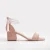 Illy Laag Block Hak Sandalen with Pearls