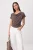 TRENDYOLMİLLA Dames Bruin Effen Kort Regular fit Blouses