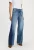 Silvercreek Ruby Side Panel Jeans