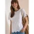 Shirt met borduursel op de zoom