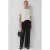 s.Oliver BLACK LABEL straight regular waist pantalon zwart