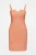 Ons model is 176 cm lang en draagt ​​