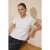 TRENDYOLMİLLA Dames Ecru Effen Kort Getailleerd T-shirts