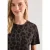 Shirt met ronde hals en borstzak in leo look
