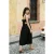 TRENDYOLMİLLA Dames Zwart Effen Midi Mouwloos Casual Skater Jurken