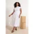 Trendyol Curve Dames Wit Effen Midi Kort Feest Skater Grote maten Jurk