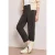 Street One Dames Mid Waist Slim Legs broek in Loose Fit in Bruin