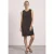 Kniehoge jurk met ronde hals en knoopdetail