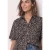 Overhemdblouse met korte mouwen, borstzak en print
